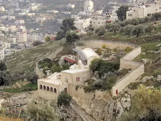 Monastery of St Onuphrius in Hinnom Valley (Bounty24) Aceldama