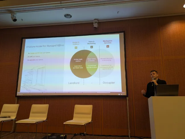 Tailored Managed Offices for Corporatesのスライド